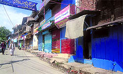 Shopian market wears a deserted look following a shutdown on Thursday