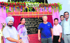 Foundation stone of food court-cum-aquarium being laid at Nehru Garden in Jalandhar. 