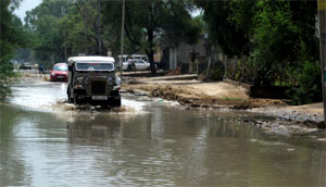 With sewerage water lying accumulated, roads in Abohar have developed potholes.