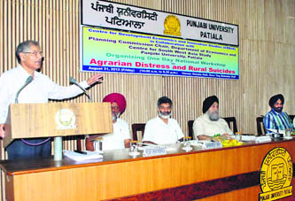 Professor GK Chadha, former member of Prime Ministers Economic Advisory Council, speaking at the workshop, held at Punjabi University.