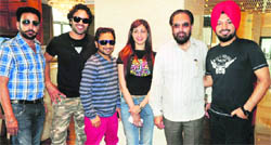 (L-R) Darshan Aulakh, Aman Dhaliwal, Rana Ranbir, Gurleen Chopra, Manmohan Singh and Gurpreet Ghuggi