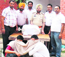 Drug peddlers in custody of the Sudhar police. 