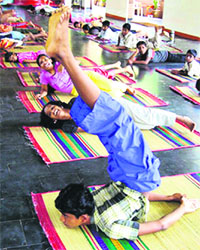 Spiritual learning is one of the popular activities among kids in Amritsar.