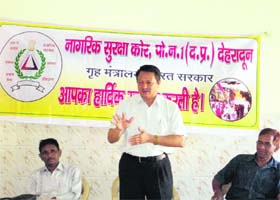 Deputy Controller, Civil Defence, Dehradun, CS Bhounthiyal, addresses the training programme for women at the Pragati Vihar Community Centre in Dehradun on Tuesday