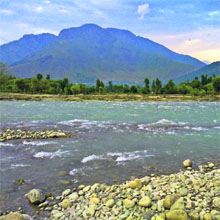 Illegal constructions along the banks of the Sindh in Ganderbal district have been demolished.