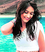 Ileana D'Cruz
