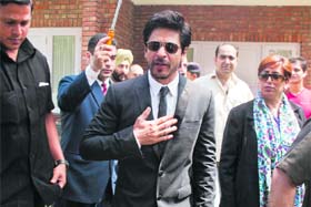 Actor Shah Rukh Khan on his way to attend a press conference in Srinagar on Thursday