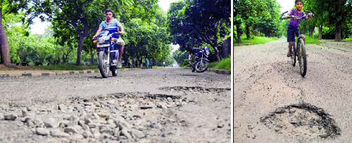 Pathetic condition of roads at Punjab Agricultural University in Ludhiana