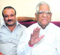 Local Bodies Minister Bhagat Chunni Lal addresses mediapersons in Jalandhar.