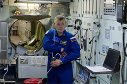 NASA astronaut Kevin Ford concentrates during a training session at the Star City Space Centre outside Moscow on Wednesday. Ford and Russian cosmonauts Evgeny Tarelkin and Oleg Novitskiy are preparing for a mission to the @@International Space Station in October, 2012.