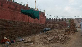 The restoration work has resumed at Bathinda Fort. 