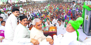 Former Chief Minister Om Prakash Chautala, Rajya Sabha member Ranbir Gangwa and Ajay Singh Chautala at a parivartan rally in Uklana, near Hisar, on Sunday. 