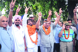 Uttarakhand Raksha Morcha candidate Kanwar Japinder Singh (third from left) with party chief Lt Gen (retd) TPS Rawat after filing nomination papers for the Tehri Lok Sabha byelection in Dehradun on Monday. 