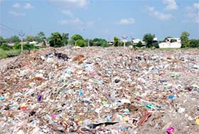 The urban local bodies were suposed to pay Rs 1.25 crores to the JUIL, for collecting the garbage. Of this, only 70 per cent has been paid so far