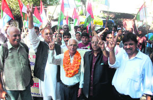 Kuldeep Madhwal, UPP candidate, on his way to file his nomination papers for the Tehri bypoll in Dehradun on Wednesday.