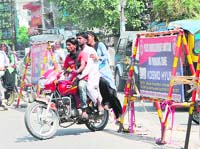 Traffic will be streamlined after a permanent divider comes up on Lawrence Road in Amritsar. 