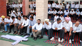 Lawyers will boycott the evening court on Saturdays for an indefinite period.