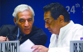Union Urban Development Minister Kamal Nath with Lt. Governor of Delhi Tejinder Khanna during the workshop on Review of the Master Plan of Delhi-2021 in New Delhi on Monday. 