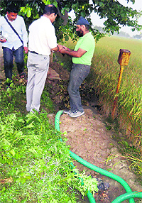 IOC officials inspect the site from where oil is being pilfered at Nilokheri on Wednesday