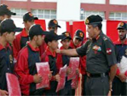 The students with GOC Lt Gen Sanjeev Anand on Thursday.