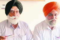 Col G.S. Sandhu (retd) addresses mediapersons in Amritsar on Friday. Photo: Sameer Sehgal