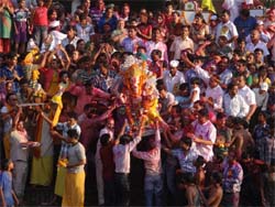 There was a huge rush during the immersion of the idols of Lord Ganesha in the Sirhind canal on Saturday evening which resulted in the tragedy.