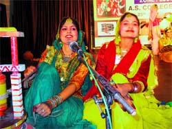 Students of AS College perform during the Panjab University Zonal Youth and Heritage Festival. 