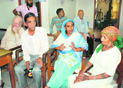 Residents of the old-age home speak about their plight