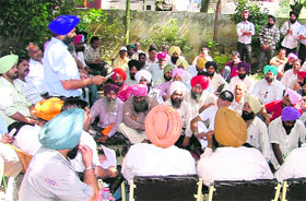 Members of Water Supply and Sanitation Employees Union, Punjab, at a meeting in Ludhiana on Thursday.