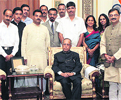 A delegation from Uttarakhand led by Rajya Sabha member Tarun Vijay with President Pranab Mukherjee at Rashtrapati Bhawan in New Delhi on Friday