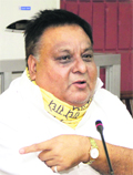 Ashwani Bansal addresses mediapersons in Jalandhar on Friday.
