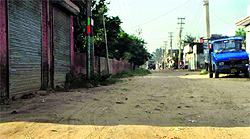 Jaipura Road in a miserable condition at Doraha. Photo by the writer