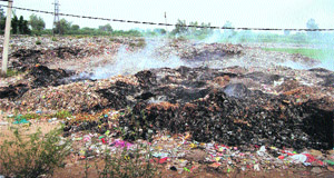 The site for a memorial to 1857 war heroes in Ambala has been reduced to a garbage dumping ground.  