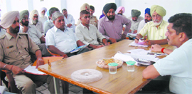 SDM, Talwandi Sabo, Anil Kumar Garg, holds a meeting regarding the arrangements for the fair at Maiserkhana on Tuesday. The fair will be held on October 20.