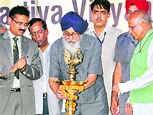 Chief Minister PS Badal (centre) inaugurates a science meet at Lovely Professional University, Jalandhar