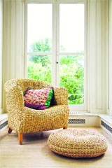 Full length windows in northern and eastern walls bring in the positive flow of energy