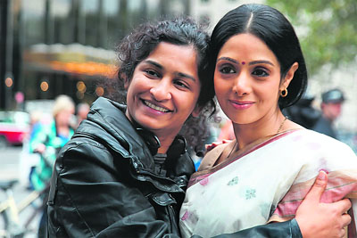 Gauri Shinde (L) with Sridevi on the sets of English Vinglish