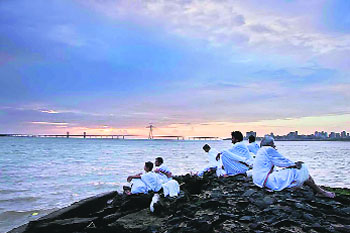 A still from Anant Gandhis The Ship of Theseus