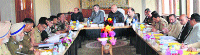 Union Home Minister Sushil Kumar Shinde reviewed the security situation in the state at the Unified Headquarters meeting in Srinagar on Saturday. 