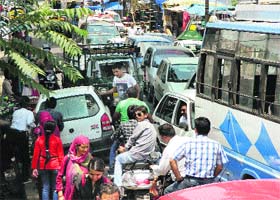 Traffic choas on Kangra roads