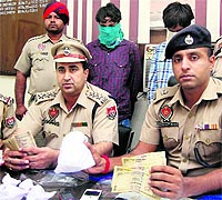 The snatchers in police net in Jalandhar on Wednesday