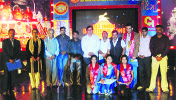 Winners of the devotional song competition along with the chief guest at Katra.