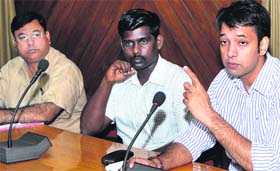 Deputy Commissioner Priyank Bharti holds a meeting on the registration of voters in Jalandhar on Thursday.