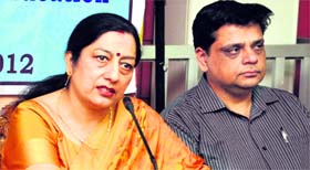 Dr Atima Sharma, principal of Kanya Maha Vidyalaya, addresses a press conference in Jalandhar on Thursday.
