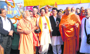 Saints who have spoken strongly against the use of intoxicants in Haridwar on Saturday