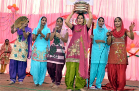 Students perform at Aagaaz 2012 on Sunday.