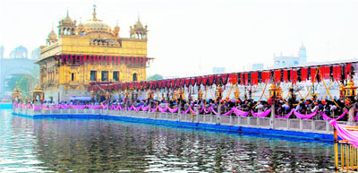 A large number of tourists visit the Golden Temple in Amritsar