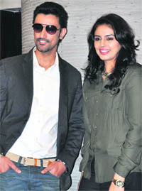 (L-R)Huma Qureshi and Kunal Kapoor