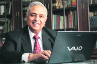 Punam Suri, President of the DAV Management Committee