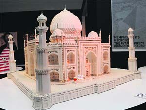 A replica of the Taj Mahal made of Lego blocks is displayed in Tokyo on Thursday for the 40th anniversary of the World Heritage Convention.
